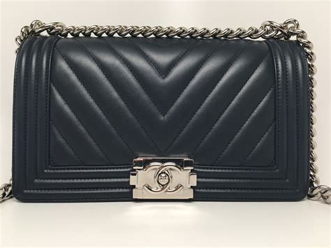 chanel chevron boy bag navy